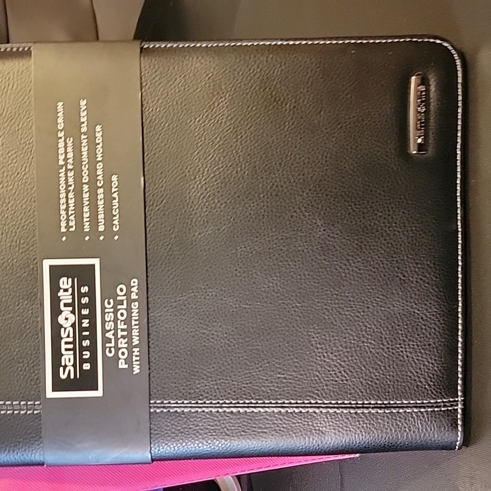 Samsonite Black Leather Padfolio